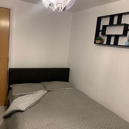 Room Near City 런던 외부 사진