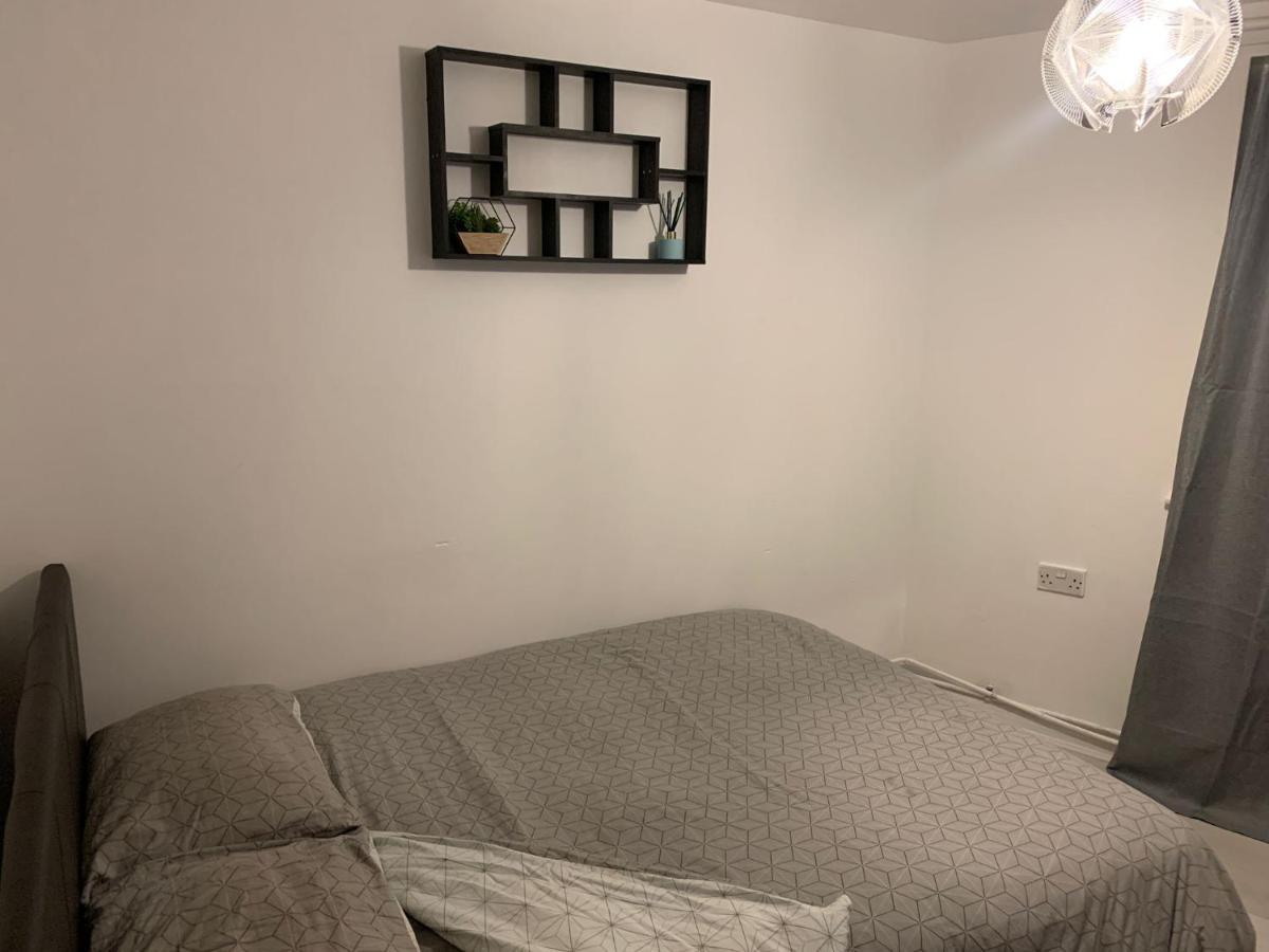 Room Near City 런던 외부 사진